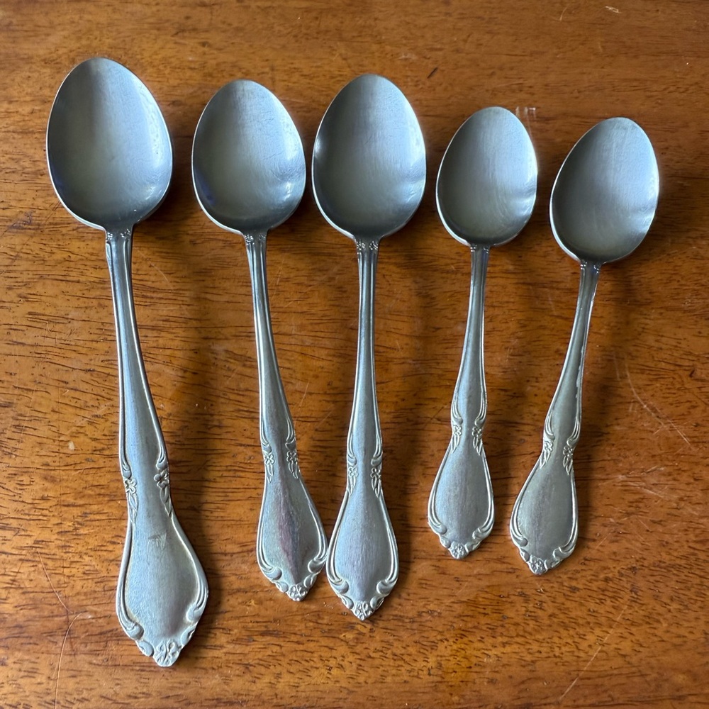Monarch Japan Stainless Spoons Mid Century Modern Flatware 5 pc Mixed Lot MCM